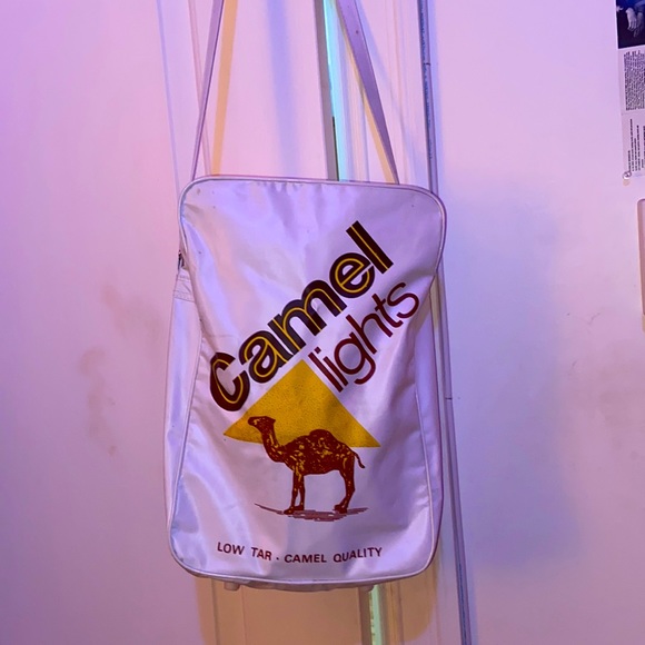 Vintage 1970s cigarette bag - Picture 1 of 6